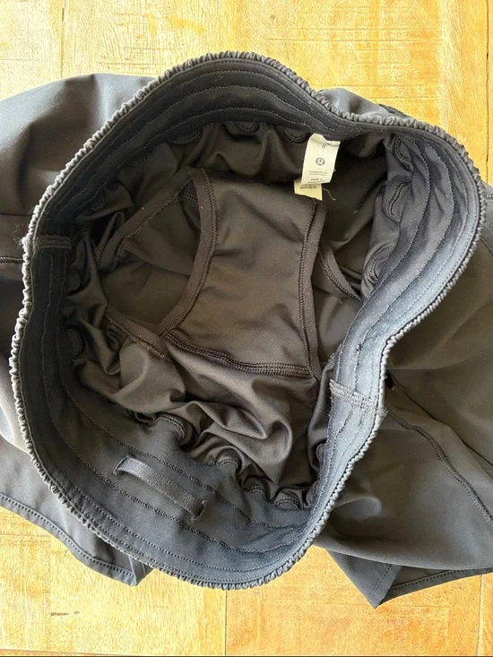 Lululemon Black Athletic Shorts Set size 8 - Picture 13 of 15